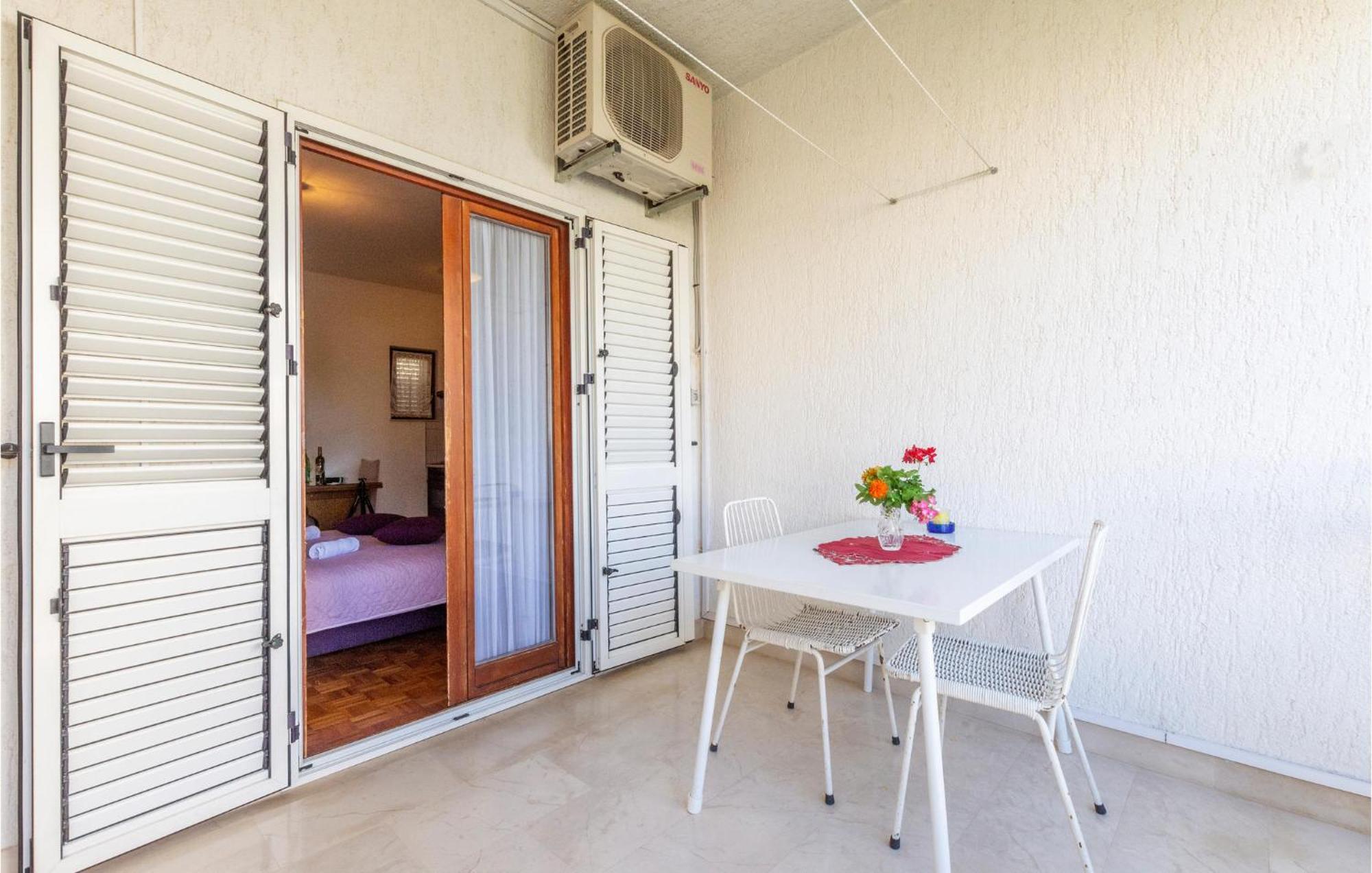 Lovely Apartment In Stobrec With Wifi Split Luaran gambar