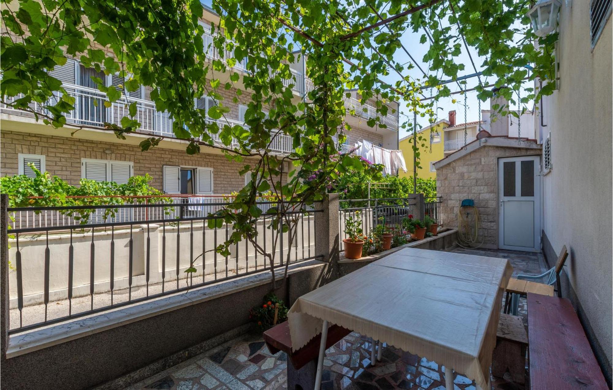 Lovely Apartment In Stobrec With Wifi Split Luaran gambar