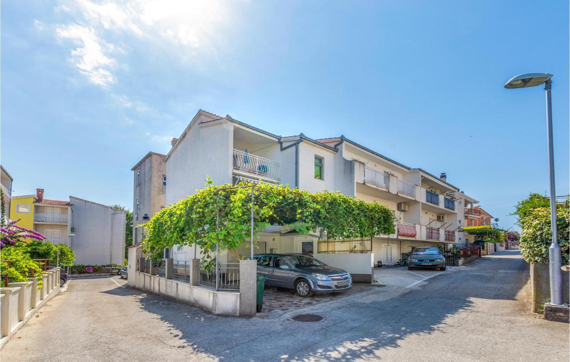 Lovely Apartment In Stobrec With Wifi Split Luaran gambar