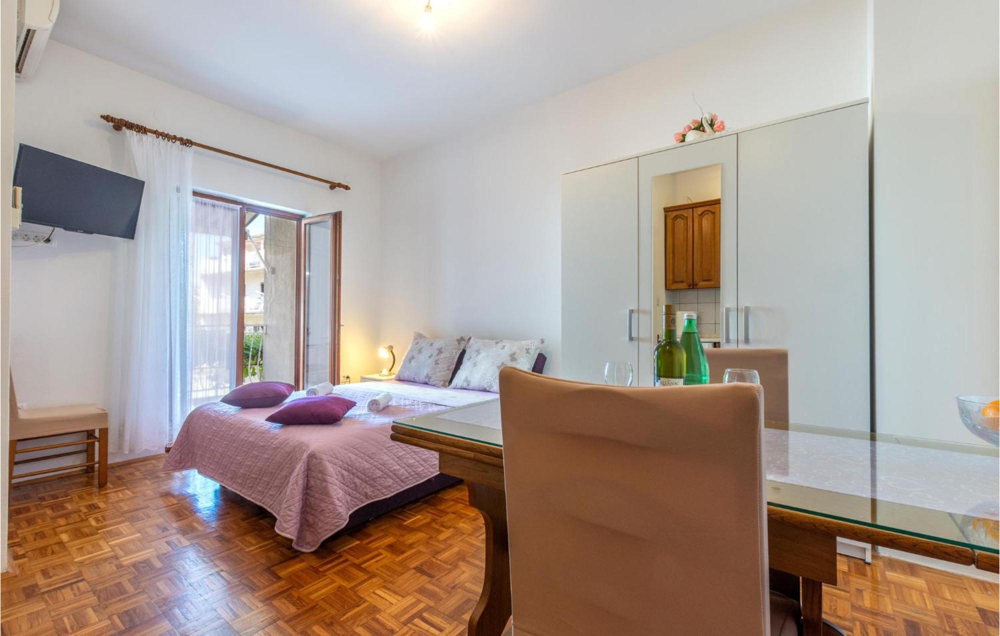 Lovely Apartment In Stobrec With Wifi Split Luaran gambar